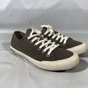 SeaVees Monterey Standard Sneakers Olive Green Canvas Lace Up Casual Size 6.5